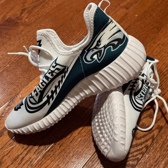 Philadelphia Eagles sneakers men 8.5-9 woman’s 11-11.5 - Picture 8 of 10